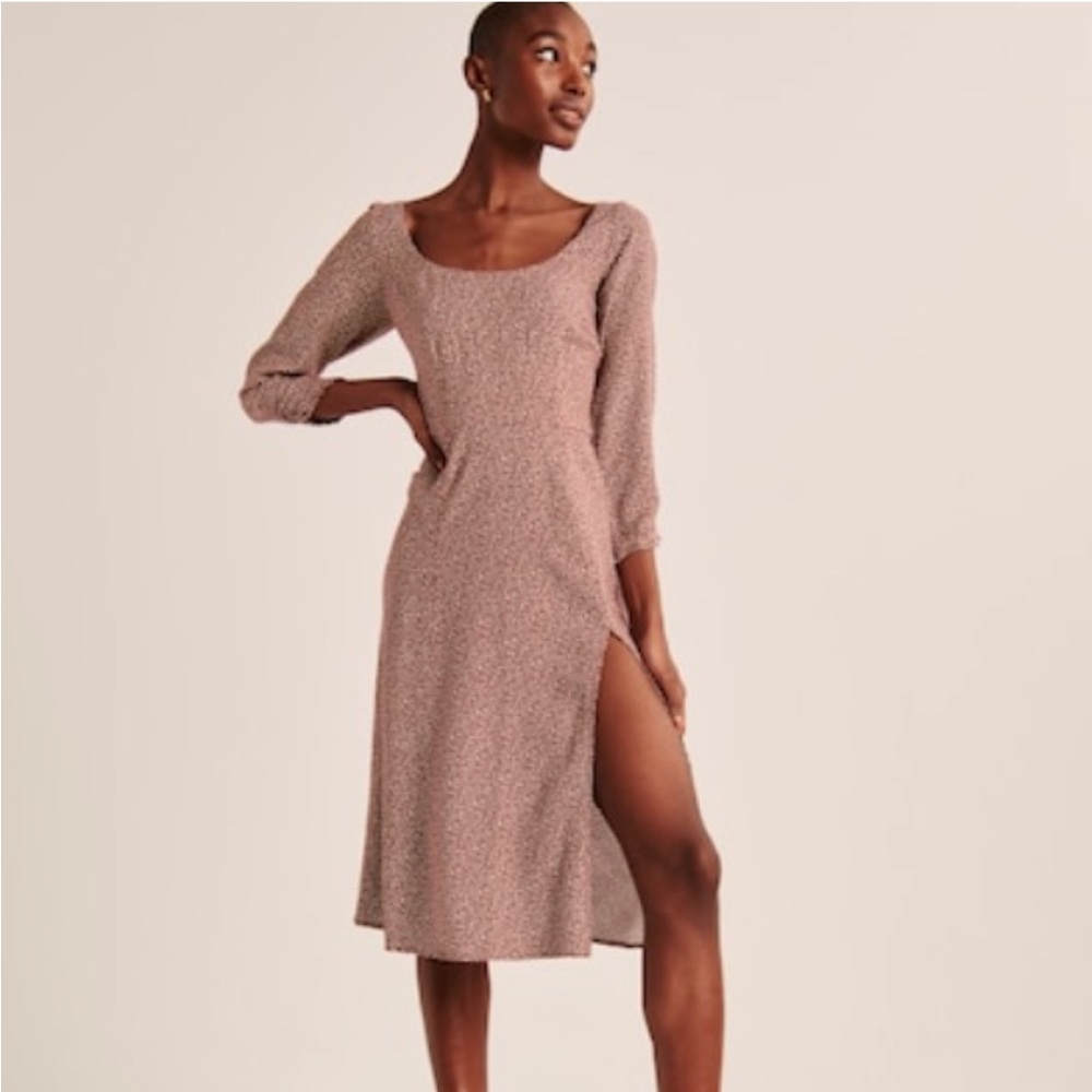 Scoop neck midi dress
